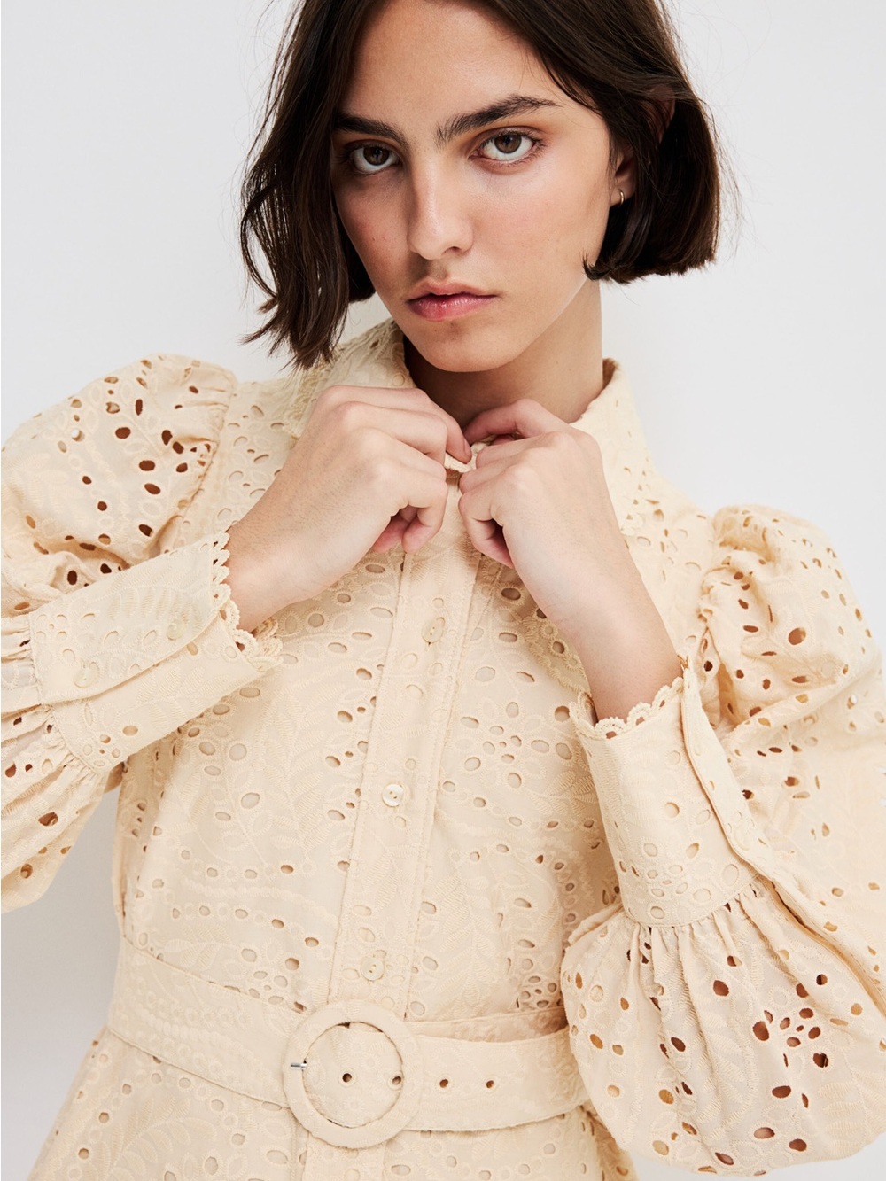 H&M Light Beige Broderie Anglaise Eyelet Belted Shirt Dress | Size Small